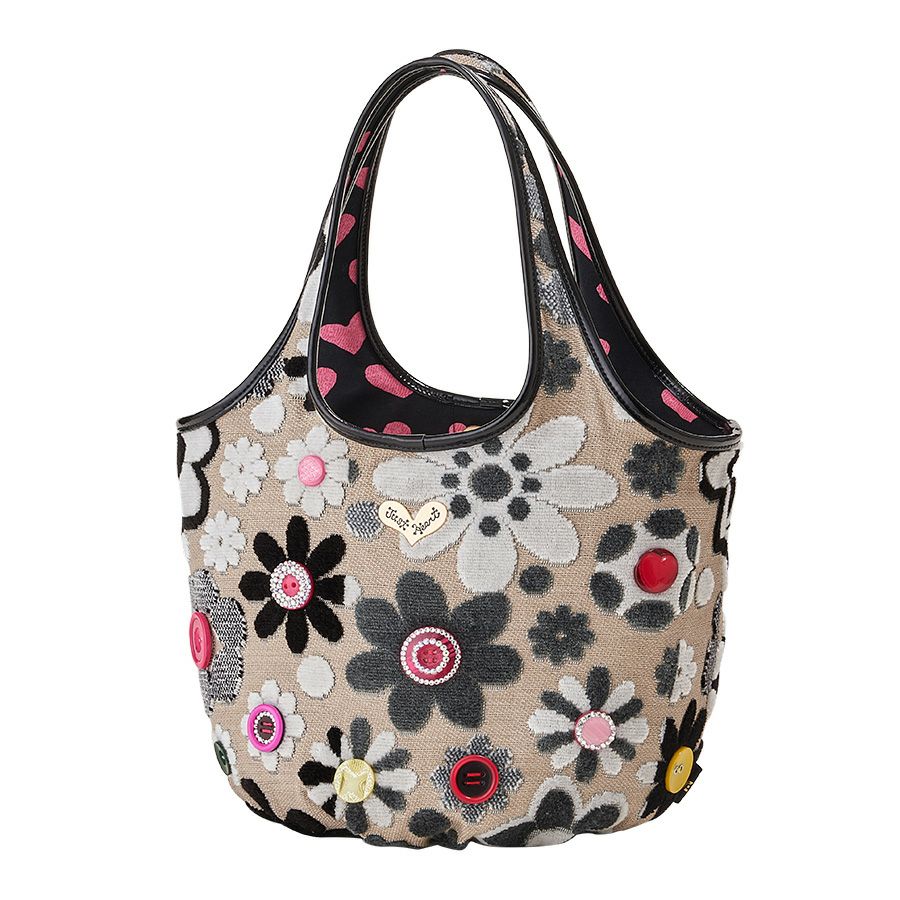 000000000151-02.jpg?size=l&w=