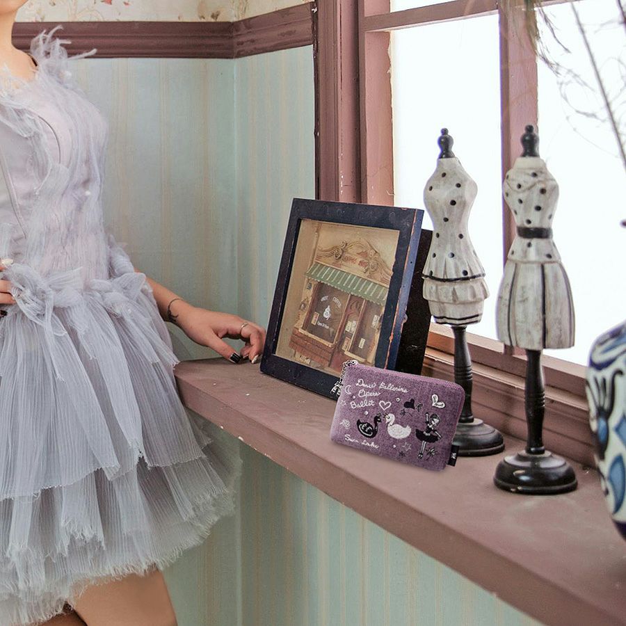 在庫数3 個＞スワンレイクドリームス ポーチ（パープル） / Think Bee