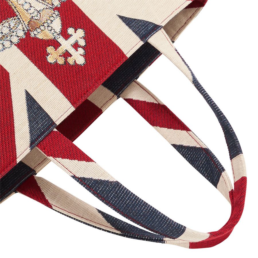 000000003709-06.jpg?size=l&w=