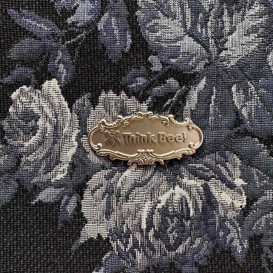 【新品】シンクビー ワールドミュージアムショルダー バッサーノ ゴブラン 薔薇 ワールドミュージアムショルダー（バッサーノ）/ Think Bee! 『公式
